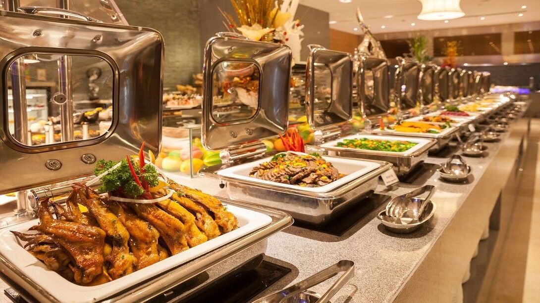 Best 10 Eating Dinner Buffets in Islamabad: Menus & Prices